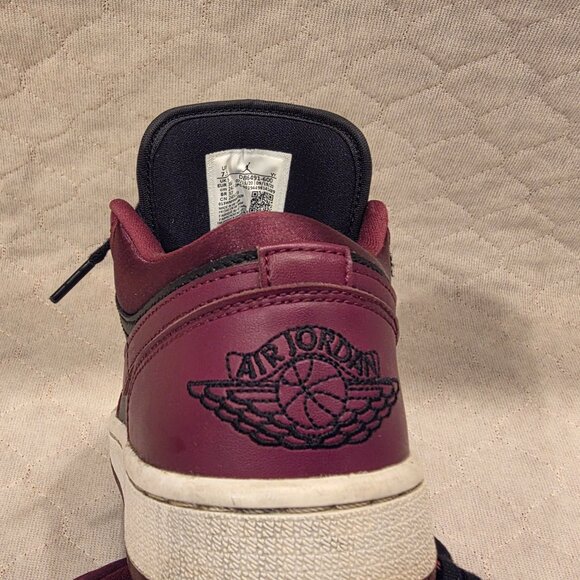 Nike Air Jordan 1 Men's 6/Women’s 7.5 Low SE Dark Beetroot Maroon Black Rare - Picture 9 of 12